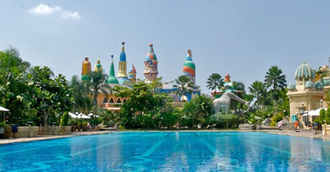 Kota_wisata_pool